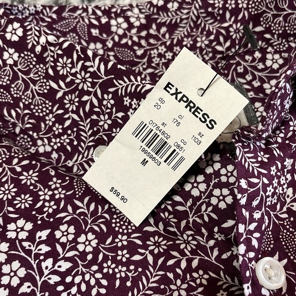 Express Slim Soft Wash Button Down - Picture 4 of 4